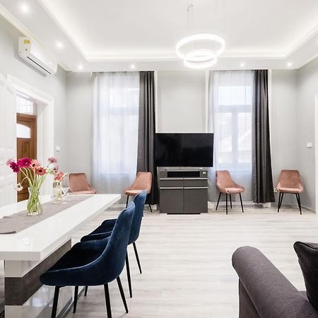 Prime Star Deak Ter Modern Luxury Apartments Budapest Luaran gambar